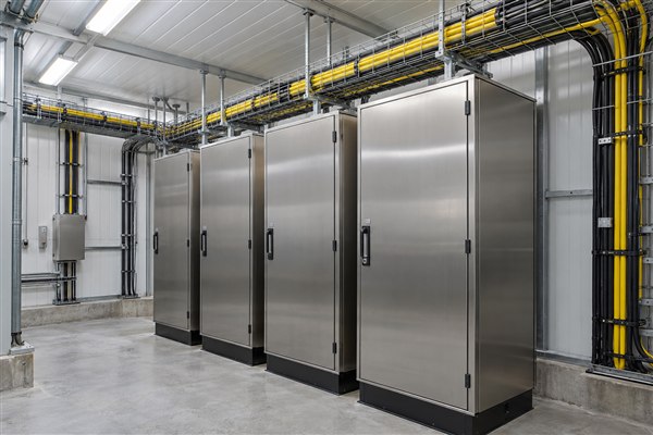 Instalacje w hali technicznej